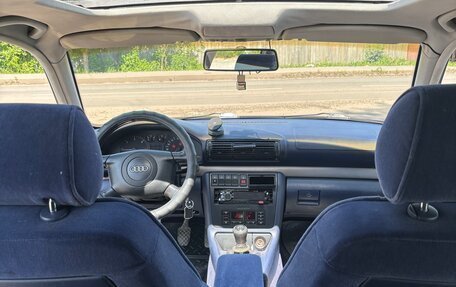Audi A4, 1998 год, 320 000 рублей, 9 фотография