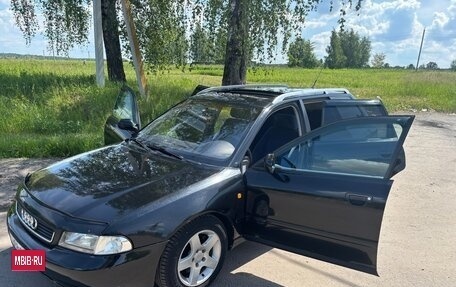 Audi A4, 1998 год, 320 000 рублей, 3 фотография