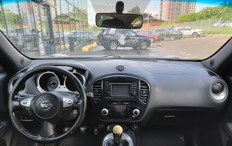 Nissan Juke II, 2012 год, 779 800 рублей, 17 фотография