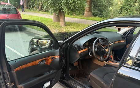 Mercedes-Benz E-Класс, 2008 год, 870 000 рублей, 6 фотография