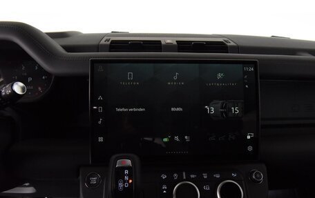 Land Rover Defender II, 2026 год, 15 925 000 рублей, 5 фотография
