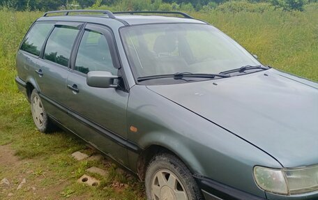 Volkswagen Passat B4, 1996 год, 230 000 рублей, 3 фотография