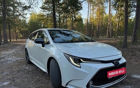 Toyota Corolla, 2019 год, 1 950 000 рублей, 4 фотография