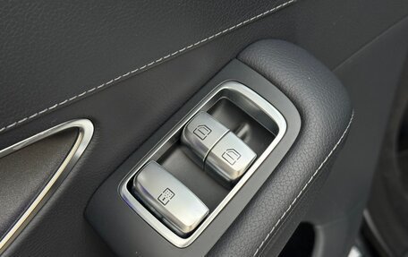 Mercedes-Benz S-Класс, 2017 год, 4 800 000 рублей, 25 фотография