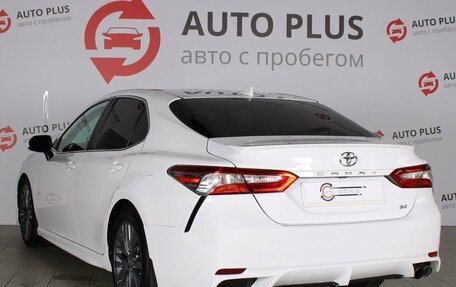 Toyota Camry, 2019 год, 2 279 000 рублей, 3 фотография