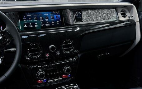 Rolls-Royce Phantom VIII, 2026 год, 99 000 000 рублей, 20 фотография