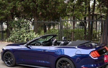 Ford Mustang VI рестайлинг, 2019 год, 2 800 000 рублей, 3 фотография