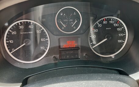 Peugeot Partner II рестайлинг 2, 2014 год, 825 000 рублей, 7 фотография