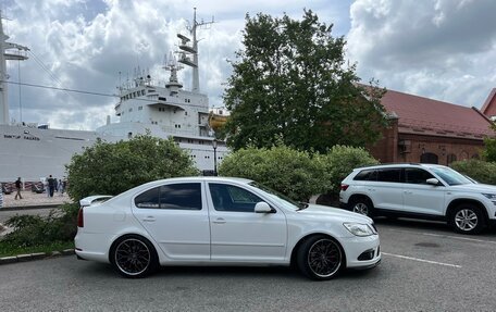 Skoda Octavia RS, 2011 год, 1 349 000 рублей, 3 фотография