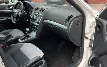 Skoda Octavia RS, 2011 год, 1 349 000 рублей, 14 фотография