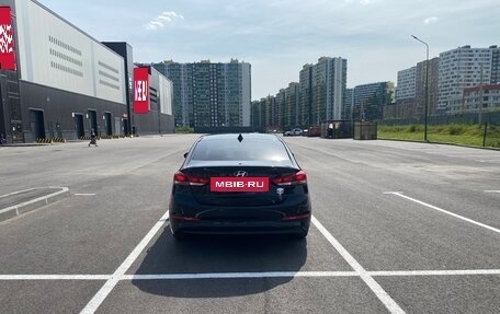 Hyundai Elantra VI рестайлинг, 2018 год, 1 300 000 рублей, 6 фотография