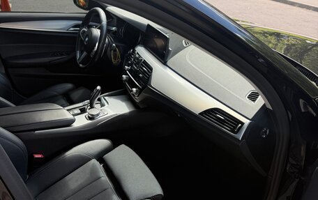BMW 5 серия, 2019 год, 4 250 000 рублей, 6 фотография