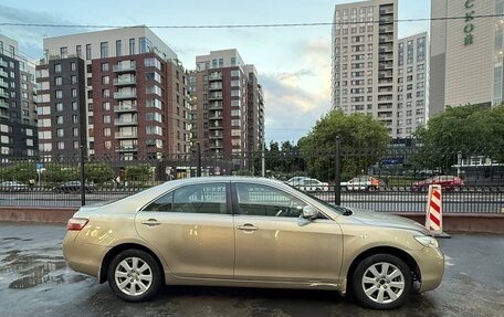 Toyota Camry, 2006 год, 700 000 рублей, 3 фотография