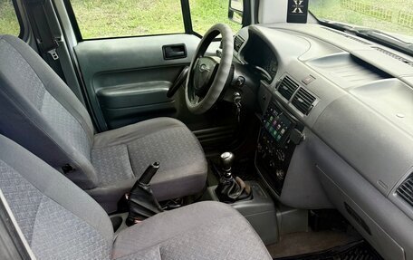 Ford Tourneo Connect I, 2003 год, 270 000 рублей, 7 фотография