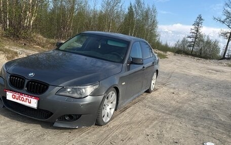 BMW 5 серия, 2004 год, 700 000 рублей, 3 фотография
