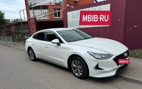 Hyundai Sonata VIII, 2021 год, 1 900 000 рублей, 2 фотография