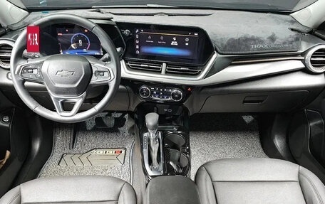 Chevrolet Trax, 2023 год, 1 430 000 рублей, 5 фотография