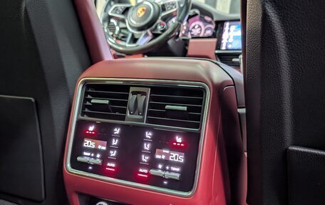 Porsche Cayenne III, 2020 год, 9 999 000 рублей, 6 фотография