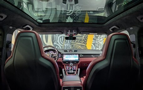 Porsche Cayenne III, 2020 год, 9 999 000 рублей, 14 фотография