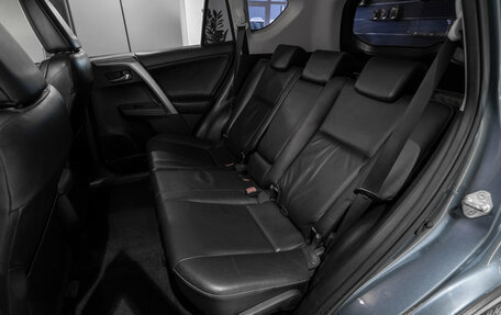 Toyota RAV4, 2013 год, 1 945 000 рублей, 12 фотография