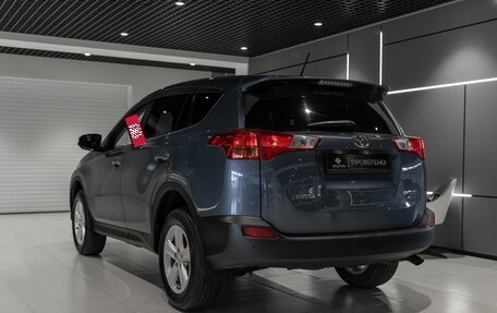 Toyota RAV4, 2013 год, 1 945 000 рублей, 4 фотография