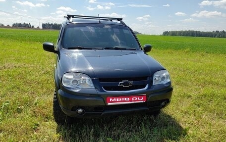 Chevrolet Niva I рестайлинг, 2014 год, 570 000 рублей, 1 фотография