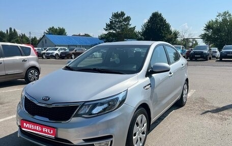 KIA Rio III рестайлинг, 2015 год, 1 100 000 рублей, 1 фотография