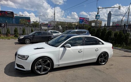 Audi A4, 2013 год, 1 070 000 рублей, 1 фотография