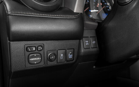 Toyota RAV4, 2013 год, 1 945 000 рублей, 22 фотография