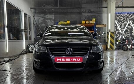 Volkswagen Passat B6, 2010 год, 1 000 000 рублей, 2 фотография