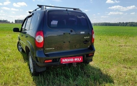 Chevrolet Niva I рестайлинг, 2014 год, 570 000 рублей, 2 фотография