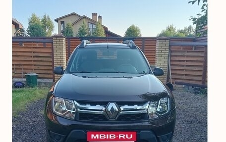 Renault Duster I рестайлинг, 2016 год, 900 000 рублей, 2 фотография