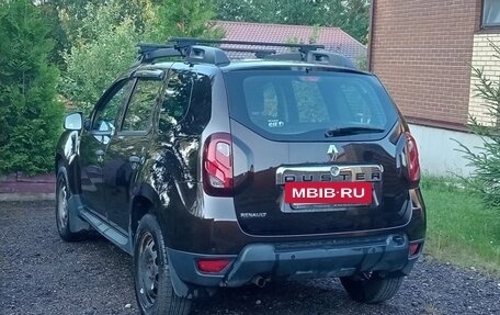 Renault Duster I рестайлинг, 2016 год, 900 000 рублей, 4 фотография