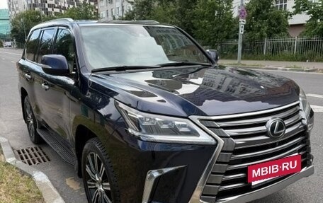 Lexus LX III, 2018 год, 9 000 000 рублей, 2 фотография