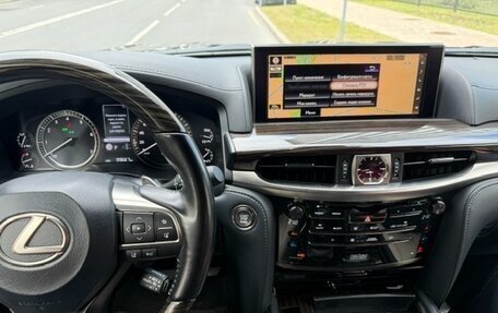 Lexus LX III, 2018 год, 9 000 000 рублей, 15 фотография