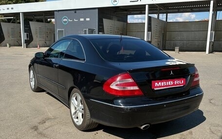 Mercedes-Benz CLK-Класс, 2002 год, 700 000 рублей, 10 фотография
