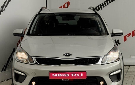 KIA Rio IV, 2018 год, 1 630 000 рублей, 2 фотография