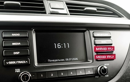 KIA Rio IV, 2018 год, 1 630 000 рублей, 15 фотография