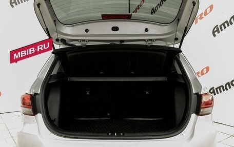 KIA Rio IV, 2018 год, 1 630 000 рублей, 8 фотография