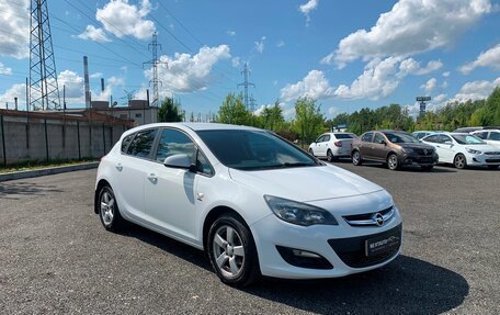 Opel Astra J, 2014 год, 798 000 рублей, 9 фотография