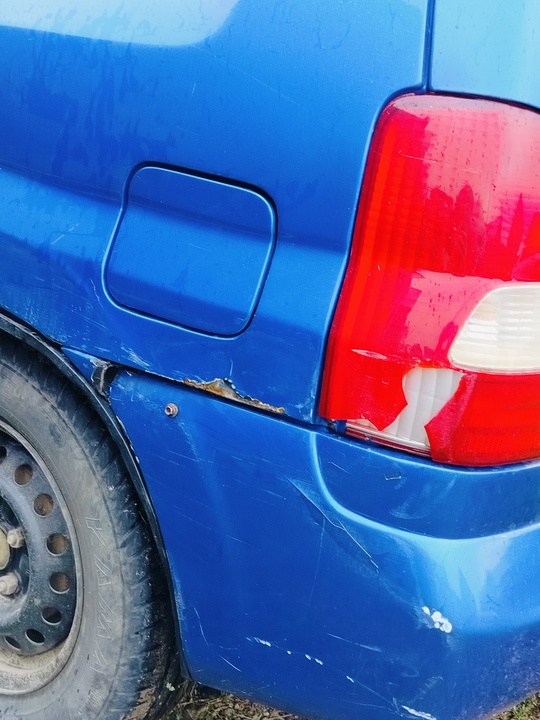 Mazda Demio I (DW), 1999 год, 180 000 рублей, 9 фотография