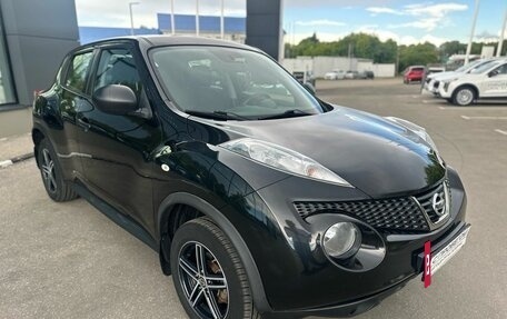 Nissan Juke II, 2014 год, 999 000 рублей, 3 фотография