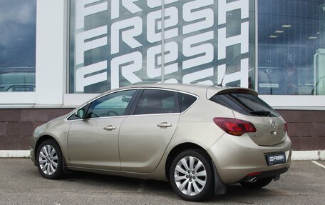 Opel Astra J, 2011 год, 699 000 рублей, 2 фотография