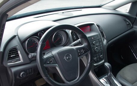 Opel Astra J, 2011 год, 699 000 рублей, 6 фотография