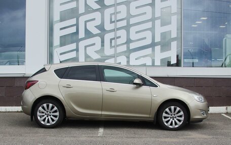 Opel Astra J, 2011 год, 699 000 рублей, 5 фотография