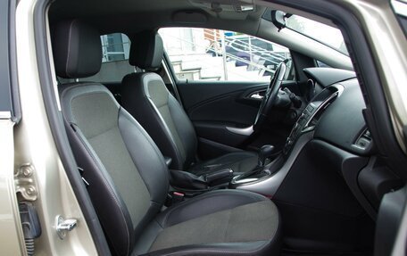 Opel Astra J, 2011 год, 699 000 рублей, 10 фотография