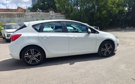 Opel Astra J, 2012 год, 750 000 рублей, 3 фотография