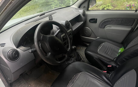 Renault Logan I, 2006 год, 290 000 рублей, 4 фотография