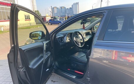 Toyota RAV4, 2012 год, 1 690 000 рублей, 3 фотография