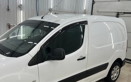 Peugeot Partner II рестайлинг 2, 2013 год, 529 000 рублей, 4 фотография